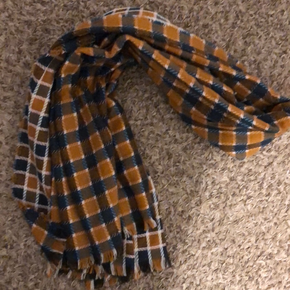 Fashion scarf